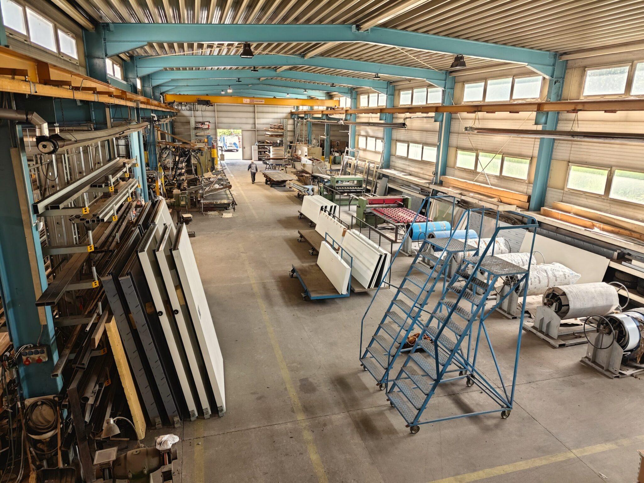 THERMOKOR gyártóüzem – ipari nyílászárók készítése